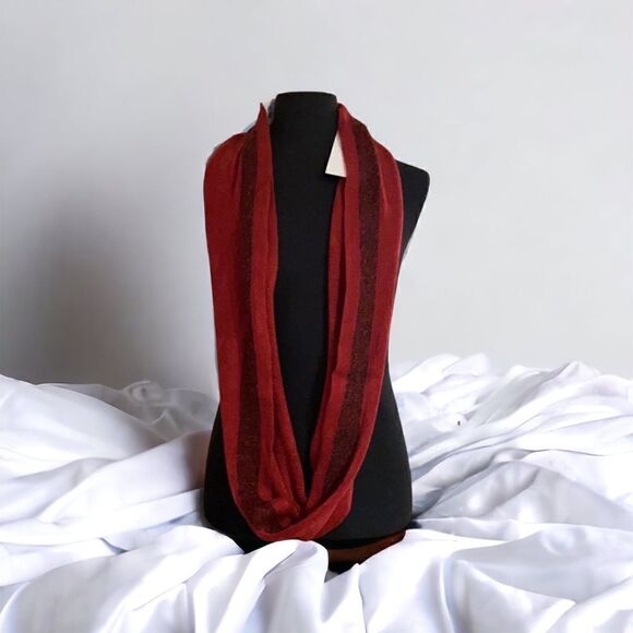 Calvin Klein Infinity Loop Scarf - Picture 7 of 7